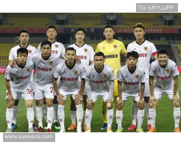 武汉足球队强势领跑联赛积分榜以61分稳居第一位置