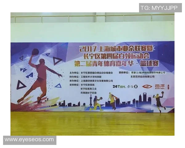 璀璨足球明星海报挂画点亮你的空间展现运动激情与风采 璀璨足球明星海报挂画点亮你的空间展现运动激情与风采